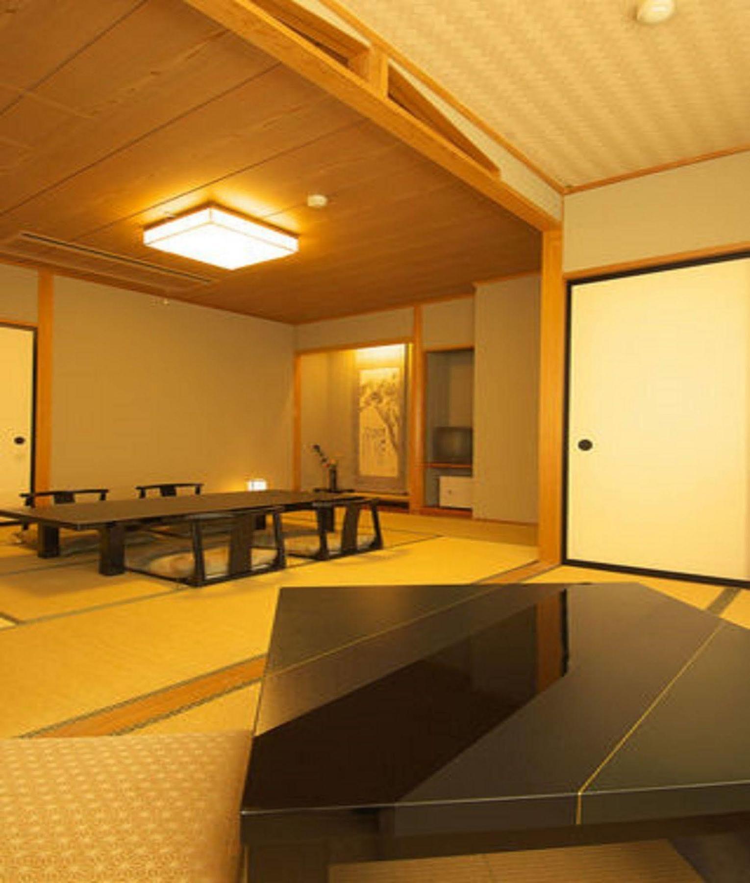 Ichinoyu Katei Hotel Yamanouchi  Exterior foto